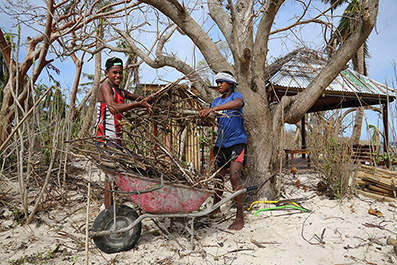 Cyclone Winston : Fiji : 2016 : News : Photos : Richard Moore : Photographer